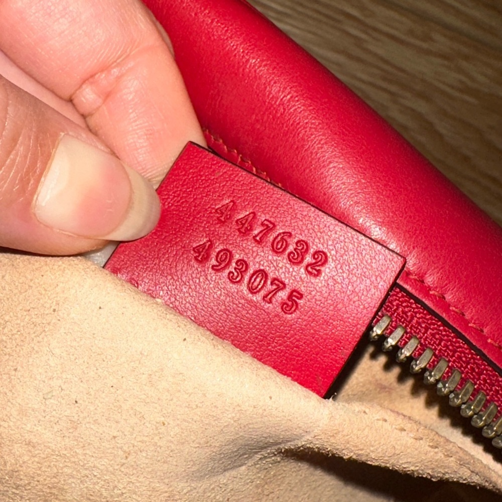 Red Chevron Crossbody Bag - Picture 3 of 5